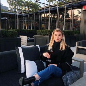 Meet your Posher, Melissa